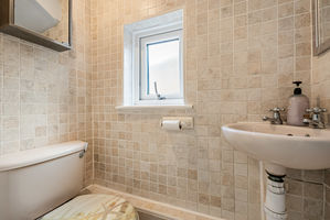 WC- click for photo gallery